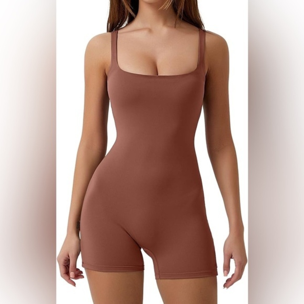 Qinsen Rust Brown Sleeveless Romper size 4